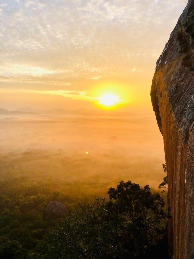 Sigiri Saman Home Stay Sigiriya Exterior photo